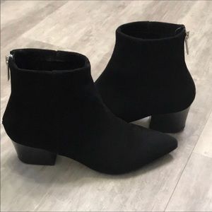 Steve Madden Tale suede ankle booties